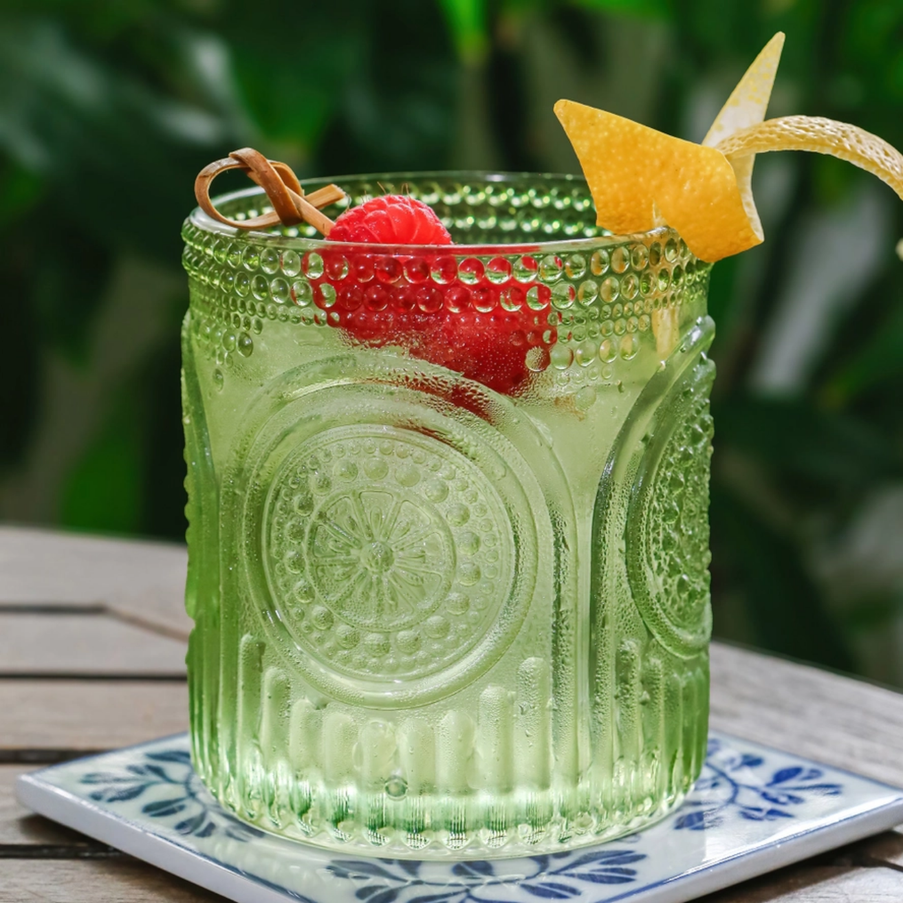 10 oz Ribbed Floral Green Drinking Glass (6)