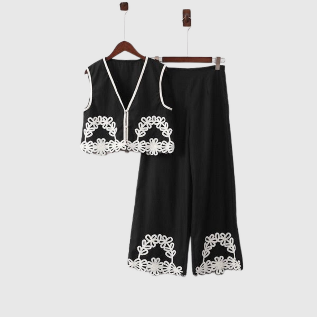 Embroidered Short Vest Trousers Set