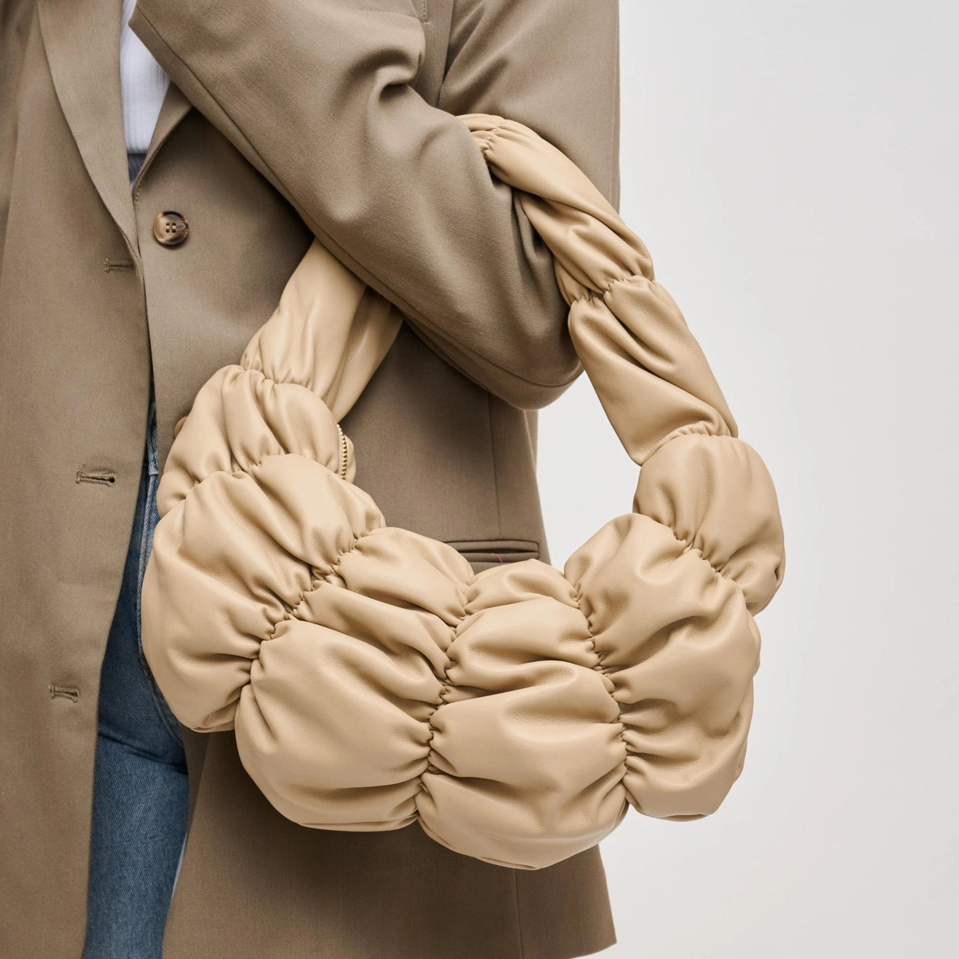 Stella Clutch